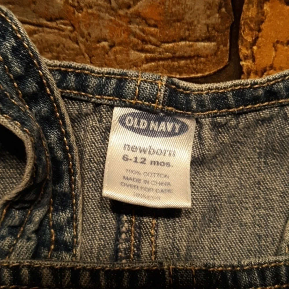 Old navy baby Jean bibs